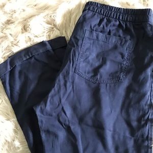 Old Navy women’s utility crop cuffed pants • 12